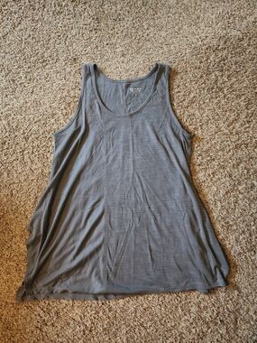 Athleta Women's Gray Scoop Neck Tank, Small
